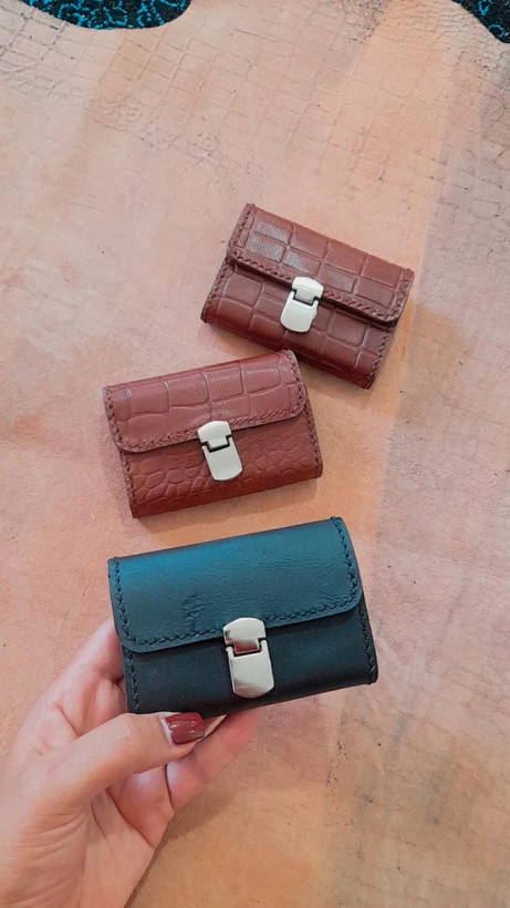 جاکارتی چرمی مدل آکاردئونی